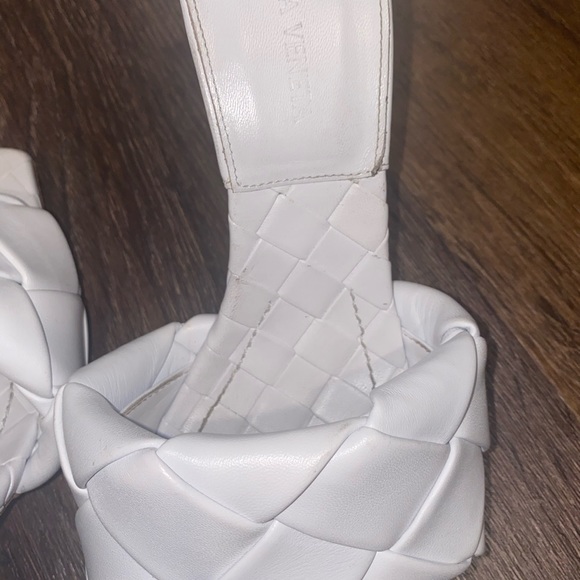 bottega veneta white genuine leather sandal size 40 - Picture 7 of 9